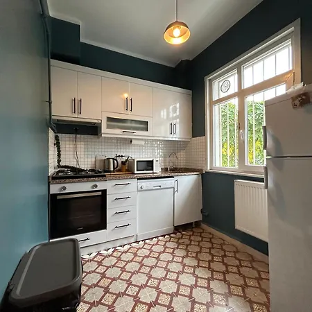 Waterfront By The Tram- Terrace With Dome & Golden Horn View In Fatih *