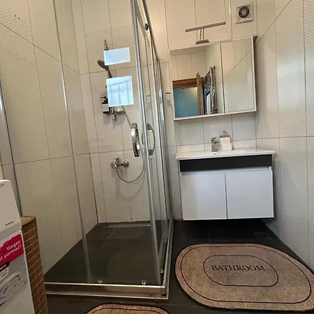 Waterfront By The Tram- Terrace With Dome & Golden Horn View In Fatih Appartamento Provincia di Istanbul