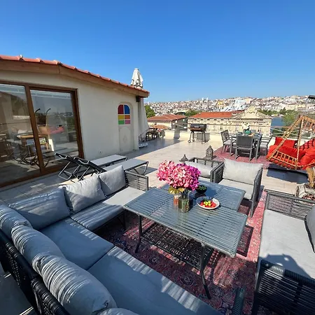 Waterfront By The Tram - Terrace With Dome & Golden Horn View In Fatih Апартаменты Стамбул