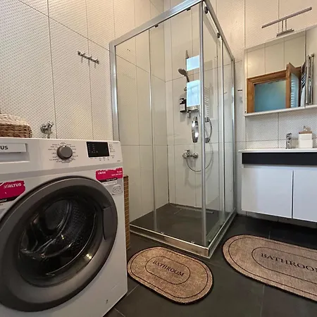 Waterfront By The Tram- Terrace With Dome & Golden Horn View In Fatih