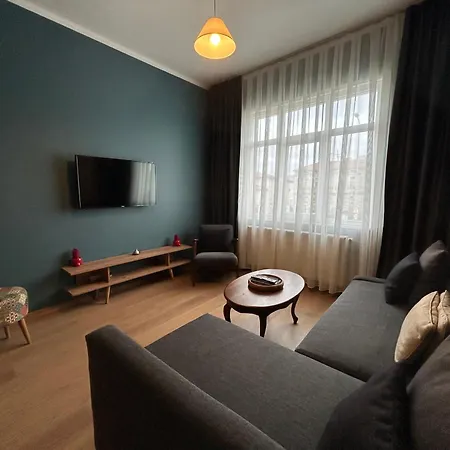 Apartment Waterfront By The Tram - Terrace With Dome & Golden Horn View In Fatih