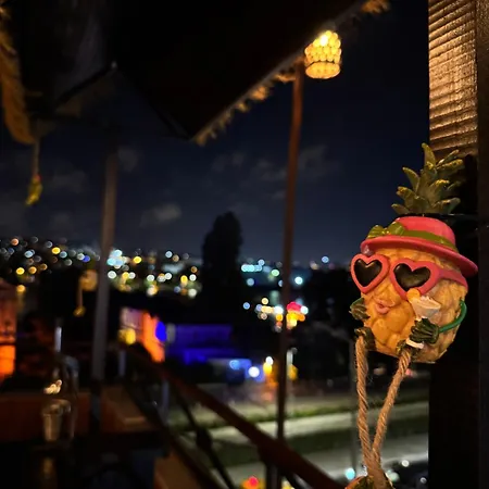 Waterfront By The Tram- Terrace With Dome & Golden Horn View In Fatih Apartment *