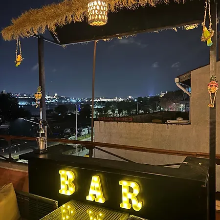 Waterfront By The Tram - Terrace With Dome & Golden Horn View In Fatih