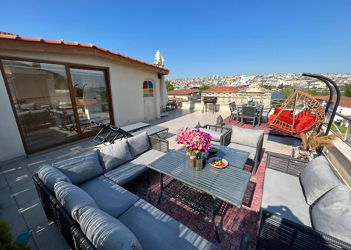 Waterfront By The Tram- Terrace With Dome & Golden Horn View In Fatih شقة اسطنبول
